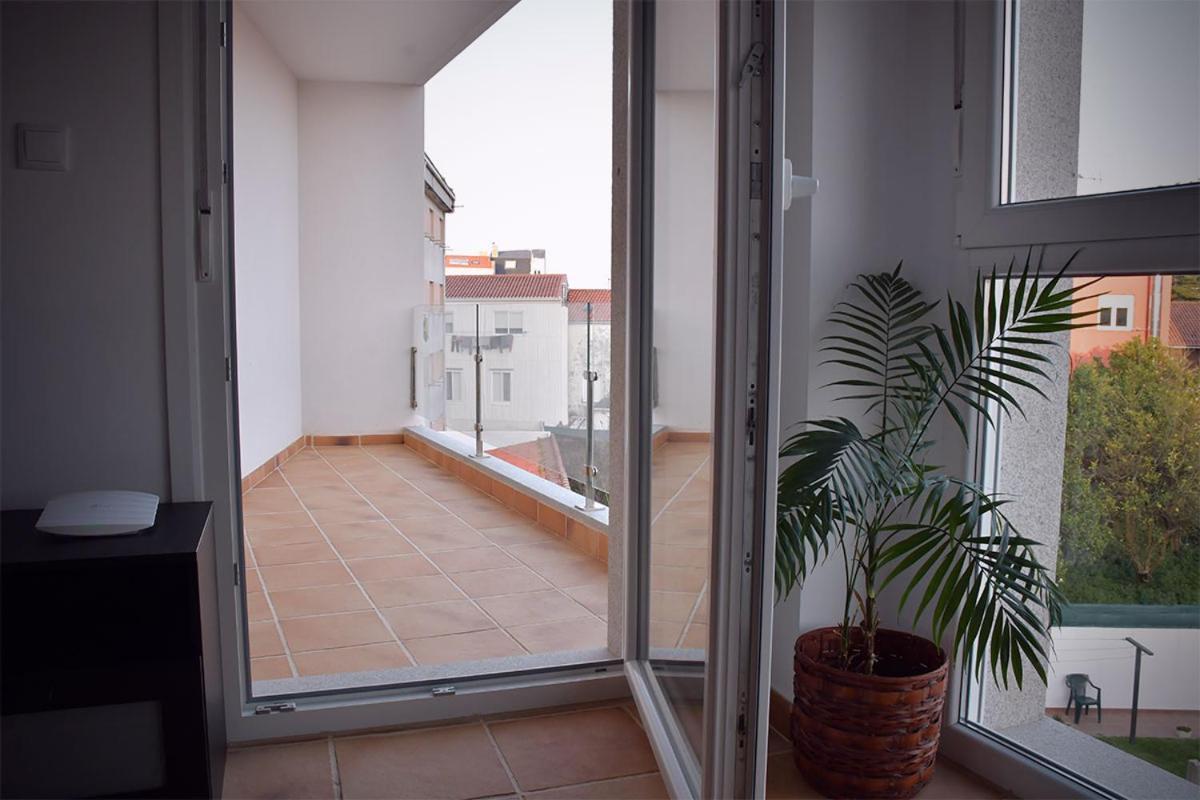 Pincheiro Apartamentos Turísticos Pobra Do Caraminal Bagian luar foto
